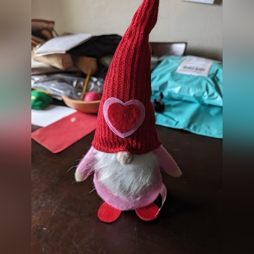 NWT Gnome‎ Decor
